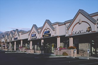 2000s America -  Halle Center, Strip Mall (UPS Store) Wenatchee, Washington 2003