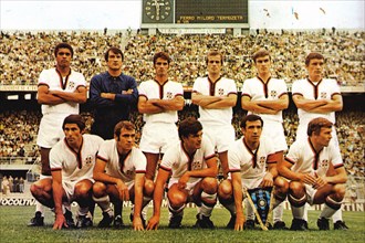 A line-up of U.S. Cagliari before a 1969-70 pre-season friendly match in Milan vs FC Internazionale
