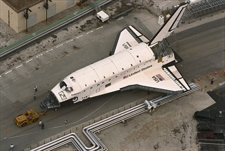 Endeavour moved from the Orbiter Processing Facility, bay 3, for temporary storage in the Vehicle Assembly Building to make room for the return of Atlantis on May 24, 1997