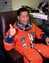 STS-84 Mission Specialist Edward Tsang Lu