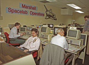 1992 - The Huntsville Operations Support Center (HOSC) Spacelab Payload Operations Control Center (SL POCC) at the Marshall Space Flight Center (MSFC)