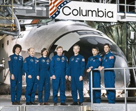 1992 - The STS-50 crew portrait