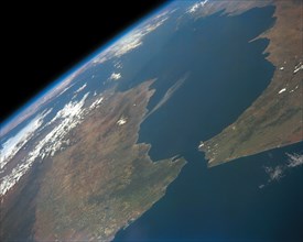 (28 April-6 May 1991) --- The Strait of Gibraltar, the only outlet for the Mediterranean Sea, was photographed with a large format handheld camera by the STS-39 crew members.