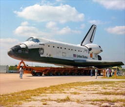 STS-44 Atlantis, Orbiter Vehicle (OV) 104, is moved from KSC's OPF