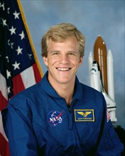 1992 - Official portrait of Astronaut candidate Scott E. Parazynski