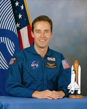 1992 - Official portrait of Astronaut candidate Jean-Francois Clervoy