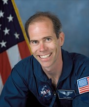 Official Portrait of Astronaut Candidate (ASCAN) Daniel T. Barry in