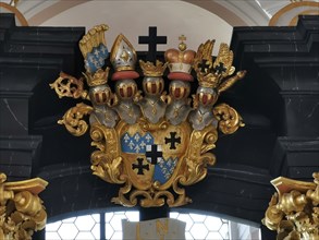 Coat of arms of the prince-bishopric of Fulda in the interior