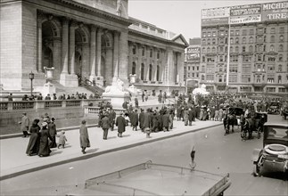 New York Public Library Easter 1913