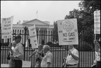 Gasoline dealers demonstrate with picket signs against government oil policy at the White House, Washington, DC, 8/1/1979.