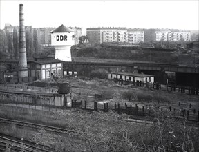 11/8/1961 - The French Occupy a Water Tower at the Strassenbahn Premises