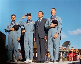 President Richard M. Nixon and the Apollo 13 crew members