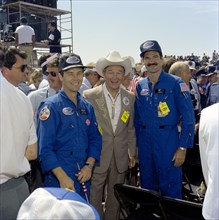 (4 July 1982) --- Inveterate space fan Roy Rogers with astronauts Jerry L. Ross