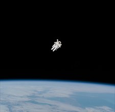 (7 Feb 1984) --- Astronaut Bruce McCandless