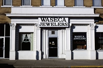 1980s America -  Waseca Jewelers