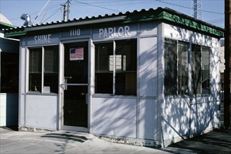 Early 2000s United States -  Shine Parlor Bakersfield California ca. 2003