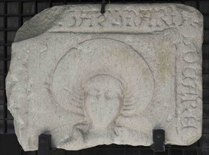 Tombstone of Maria, woman with a roll head