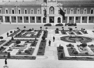 jardins à l'italienne dans le centre de Littoria. 1915-40