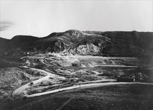 vue d'ensemble d'une usine de soufre dans la zone d'agrigento 1915-40