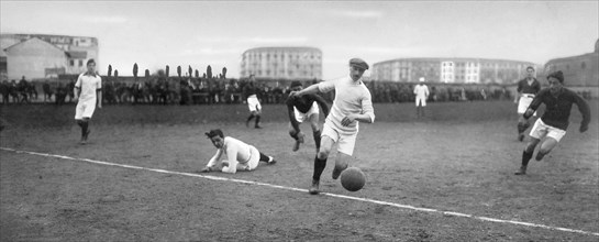 italy, soccer, turin-milan, 1914