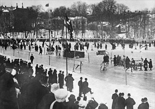 italy, bardonecchia, ice skating, 1930-1940
