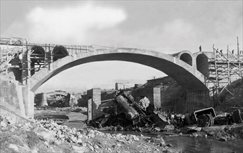 chemins de fer, reconstruction, pont sur le canal de chiana, 1948