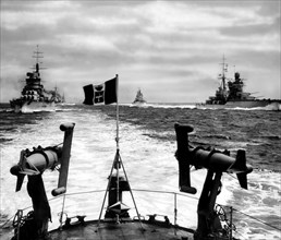 guerre, marine, cuirassés et croiseurs militaires, 1940
