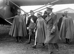 aéronautique, visite du roi vittorio emanuele et italo balbo, 1930