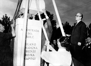 inauguration de l'ouvrage milan-naples, 1956