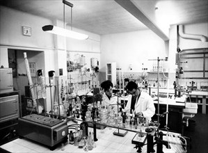 université des sciences de genes, laboratoire de physiologie générale, 1964