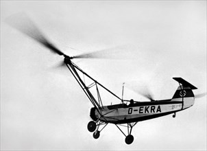 armée de l'air, avion jocke wolf en vol, 1938