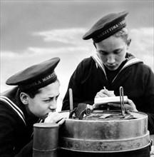 midshipmen et boussole, 1930