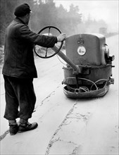 ouvrier avec un marteau pneumatique, 1956