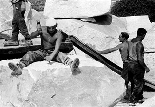 carrière de ravaccione, tailleur de pierre, 1965