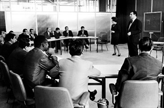 leçon en classe au centre professionnel, 1966