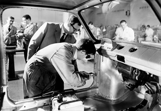 école de service fiat, pratique de la carrosserie, 1950