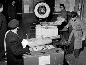 pesage des marchandises et des bagages, 1951