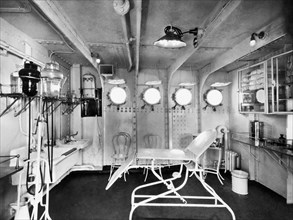 paquebot transatlantique conte verde, cabinet médical, 1930