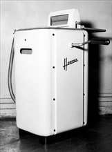 modèle réduit de machine à laver mécanique, 1952