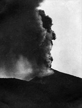rapport sur l'éruption du vésuve du 4 avril 1906, vésuve, le pin cendré, 1906