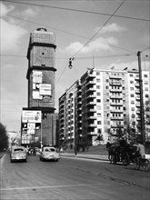 italie, milan, via vittor pisani, 1955