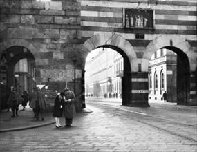 italie, milan, vue de la piazza cavour, 1930
