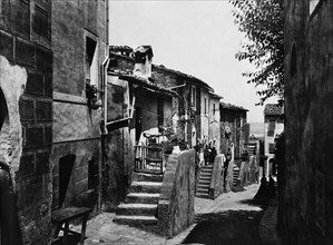 italie, toscane, chiusi della verna, vue du village, 1910 1920