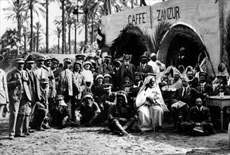 afrique, libye, un groupe de membres du tci lors d'une excursion, 1914