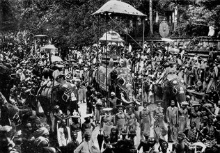 sri lanka, procession religieuse à kandy, 1920 1930