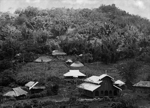 asie, thaïlande, village chrétien dans les montagnes, années 1920