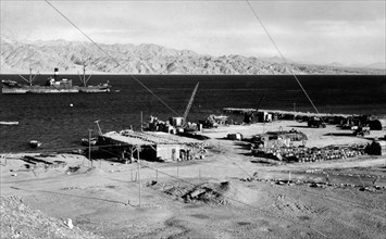 moyen-orient, israel, mer rouge, vue du port d'eilat, 1953