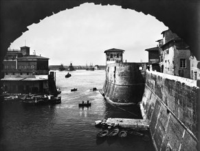 europe, italie, toscane, livourne, vue du vieux dock construit par ferdinando primo, 1900 1910
