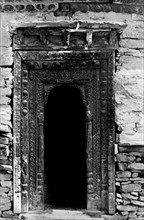 asie, chine, tibet, portails en bois sculptés selon l'art indien, 1920 1930