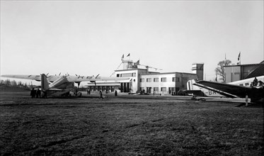 italie, venise, vue de l'aéroport marco polo, 1935